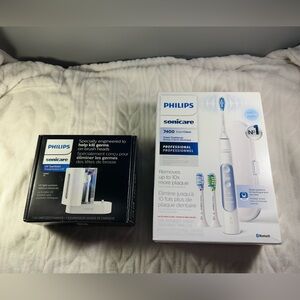 Philips Sonicare UV Sanitizer Charger and Toothbrush in White